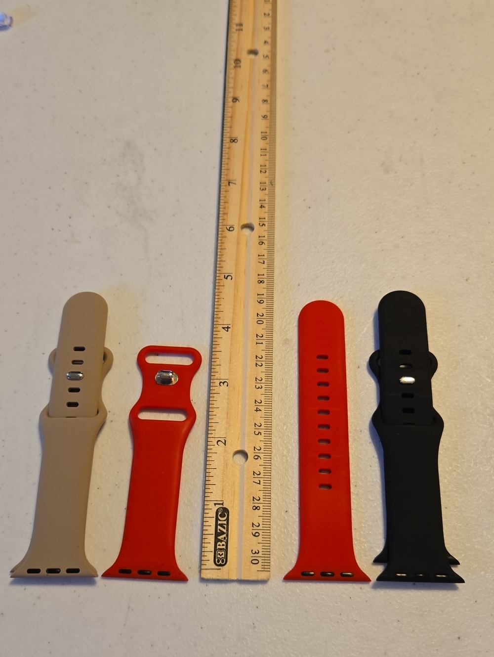 APPLE Silicone Replacement watchbands  Beige, Red, Black set of 3 ALL(S/M) lot#7